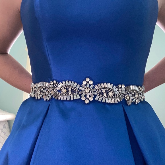 Mac Duggal 10, strapless ballgown. HOCO, pageant, prom, formal, MOB, bridesmaid - Picture 5 of 8